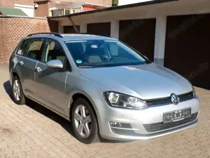 Volkswagen Golf VII 1.6 TDI Comfortline BMT/Navi/Park Pilot Bild 2