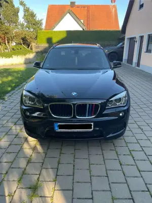 BMW X1 xDrive 25d M-Paket Xenon Shadow Line