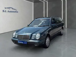 Mercedes-Benz E 240 CLASSIC Automatik Wagen Nr 099