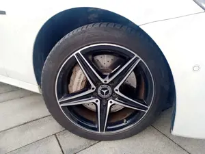 Mercedes-Benz E 300 de T 9G-TRONIC AMG Line Bild 4