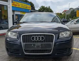 Audi A3 Sportback 1.9 TDI Ambiente*2.Hd*Temp*TÜV NEU Bild 2