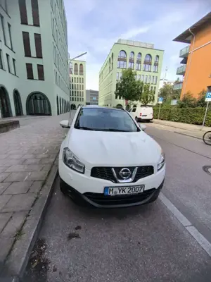 Nissan Qashqai 2.0 dCi 4 x DPF Aut. tekna