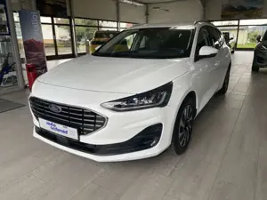 Ford Focus Turnier Titanium ACC + elektr. Heckklappe