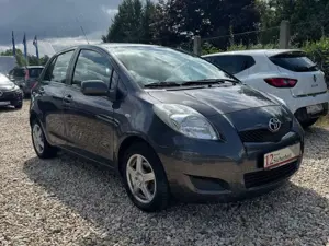 Toyota Yaris Cool*HU/AU+Service Neu*Garantie*