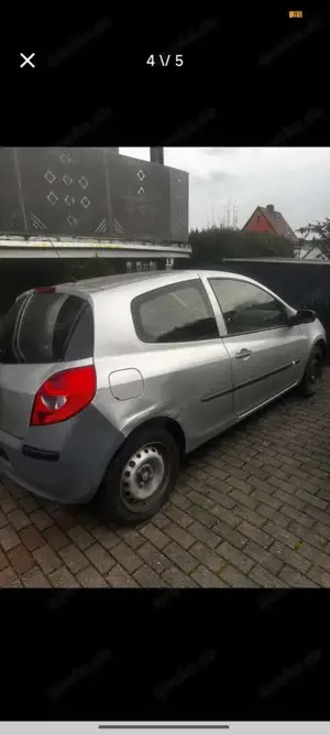 Renault Clio 1.2 16V 75 Dynamique Bild 4