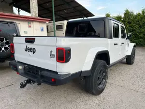 Jeep Gladiator 3,6 V6 4x4 Willys LED AHK Kamera Bild 5