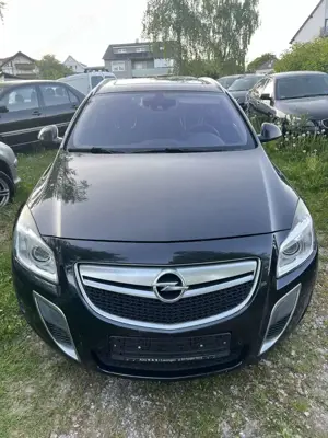 Opel Insignia 2.8 V6 Turbo Sports Tourer 4x4 OPC