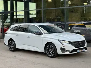 Peugeot 308 BlueHDi 130 EAT8 Allure Pack SW ACC/R-CAM/AH Bild 5