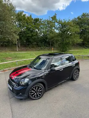 MINI Cooper S Countryman John Cooper Works S All4 Bild 2