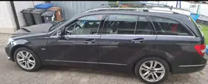 Mercedes-Benz C 220 C 220 T CDI DPF (BlueEFFICIENCY) Avantgarde