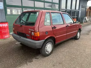 Fiat Uno 45 S i.e. 5-Gang 5-türer seit 1990 1 Besitzer Bild 3