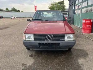 Fiat Uno 45 S i.e. 5-Gang 5-türer seit 1990 1 Besitzer Bild 4