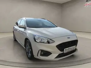 Ford Focus Turnier ST-Line / LED / NAVI / ACC / PDC..
