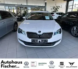 Skoda Superb Combi 2.0 TSI DSG L Bild 2
