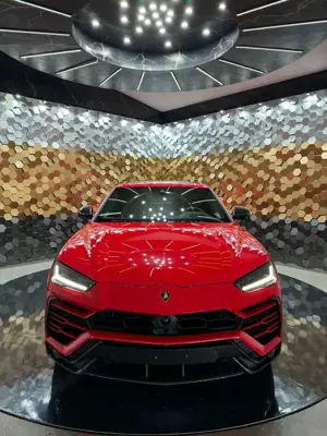 Lamborghini Urus *Carbon*4-Sitzer*Akrapovic*Pano*BO*