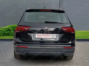 Volkswagen Tiguan Active 2.0 TDI BMT LED, Anhängerkupplung Bild 3
