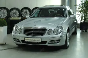 Mercedes-Benz E 350 4MATIC AVANTGARDE,LEDER,Belüftung,VOLL
