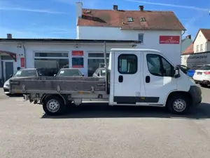 Citroen Jumper 35 Pritsche HDI 150 *SHgpfl+ StHz+ZV/FB+DoKa+7Sitz Bild 4