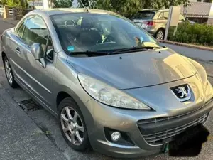 Peugeot 207 207 CC 120 VTi Premium