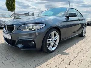 BMW 218 Bild 1