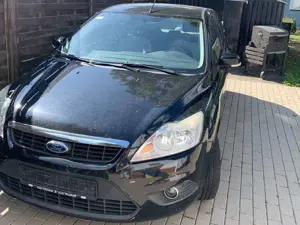 Ford Focus Focus Fließheck Diesel  5-Türer 1.6 TDCi DPF