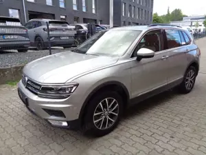 Volkswagen Tiguan 2.0 TSI Comfortline 4Motion *DSG*