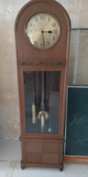 Antike alte Wanduhr kienzle