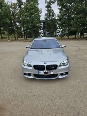BMW 535 535d xDrive LCI M-Paket Tüv Neu 06.27