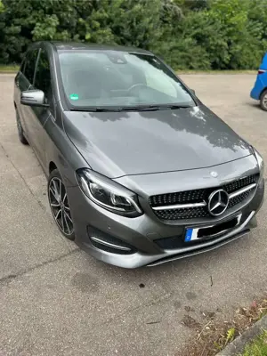 Mercedes-Benz B 220 (CDI) d 7G-DCT Style