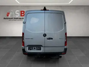 Mercedes-Benz Sprinter Bild 4