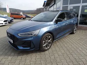 Ford Focus ST-Line X Turnier Bild 1