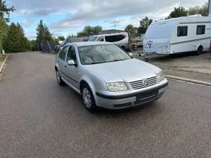 Volkswagen Bora Basis Bild 2