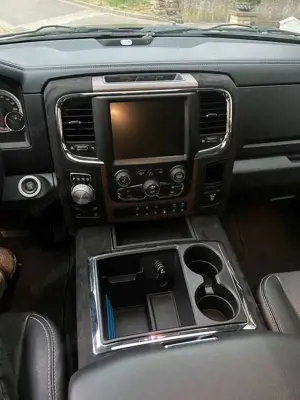 Dodge RAM Laramie Bild 4