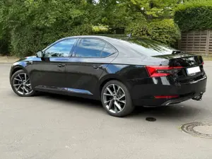 Skoda Superb Superb 2.0 TSI DSG Sportline Bild 4