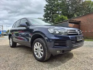 Volkswagen Touareg 3.0 V6 TDI*AHK*TÜV NEU