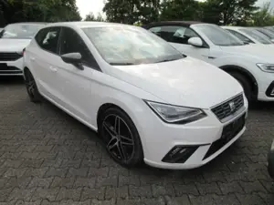 SEAT Ibiza FR 1.0 TSI DSG NAVI KAMERA LED ACC ALU 18 ASSIST SITZHEIZUNG CLIMATRONIC eFH ZV