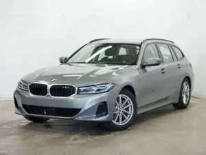 BMW 318 318i Touring Sport HUD DrivingProf ACC AHK