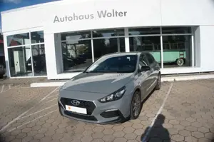Hyundai i30 N-Line NAVI KAM SHZ DAB+