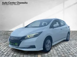 Nissan Leaf ZE1 Basis Bild 3