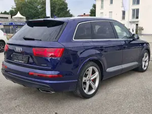 Audi Q7 50 TDI quattro S-Line/7-Sitzer