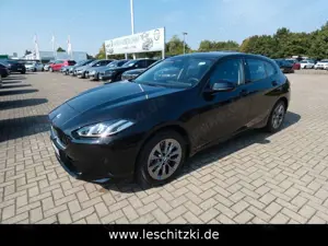 BMW 120 i 5-Türer Automatik/Navi/LED