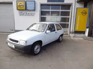 Opel Corsa OLDTIMER MIT H-KENNZEICHEN