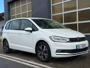 Volkswagen Touran TDI 7-Sitzer StdHzg ACC+ LED Virtual NaviPRO 8fach