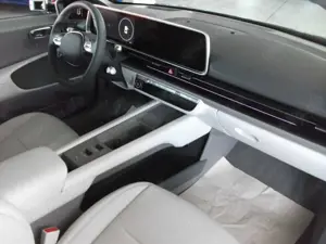 Hyundai IONIQ 6 77,4 kWh UNIQ Bild 5