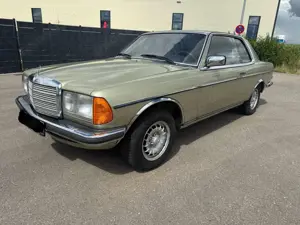 Mercedes-Benz CE 230
