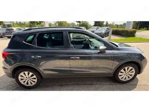 SEAT Arona 1.0 TSI Style+LED+NAVI+PDC+VISION+ACC Bild 5