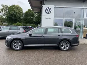 Volkswagen Passat Variant 2.0 TDI DSG ELEGANCE NAVI+STANDHE Bild 2