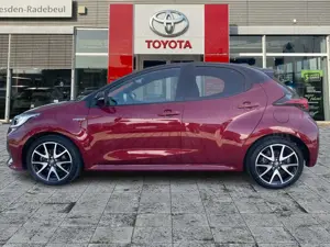 Toyota Yaris 1.5 Hybrid Style HUD*Navi*KAM*DAB*SHZ Bild 4