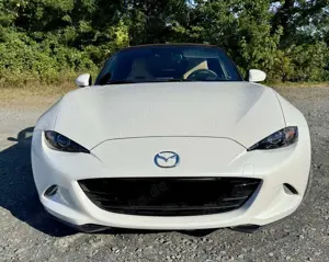 Mazda MX-5 MX-5 SKYACTIV-G 131 SAKURA Bild 2
