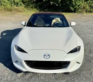 Mazda MX-5 MX-5 SKYACTIV-G 131 SAKURA